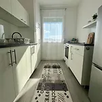 Budatava Lakas Lägenhet